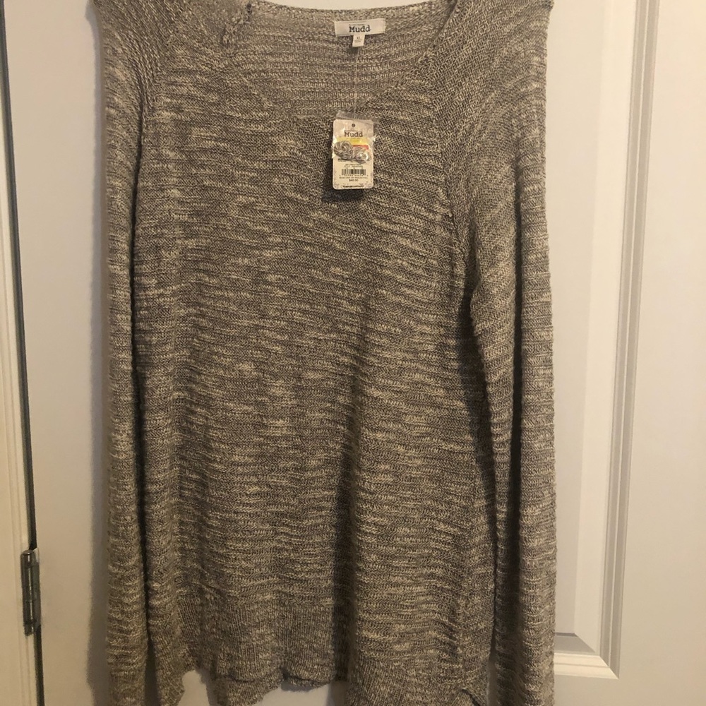 NWT Extra Large Gray Mudd Sweater